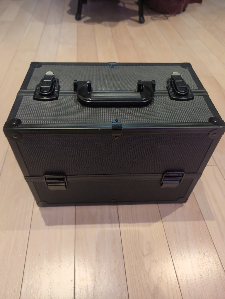 Black Makeup/Cosmetic Organizer Case