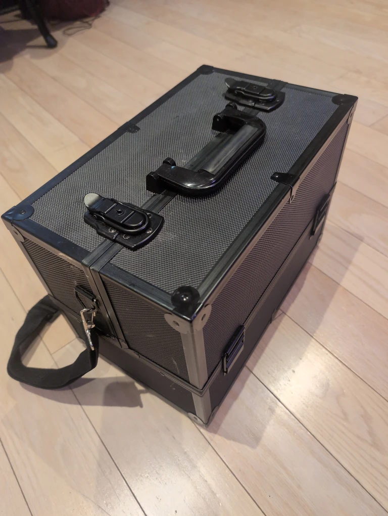 Black Makeup/Cosmetic Organizer Case - photo 2