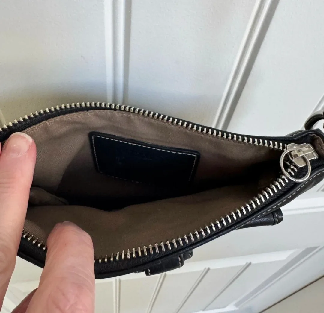 Black  leather  coach crossbody image indicator(7)