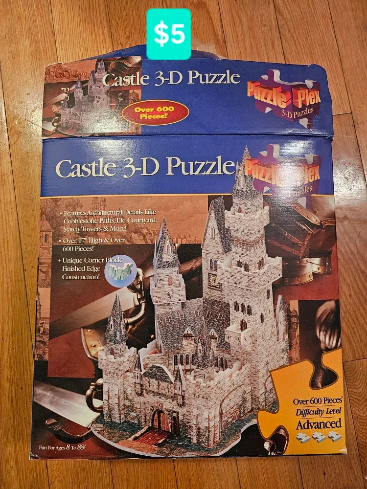 Castle 3-D Puzzle - Over 600 Pieces!