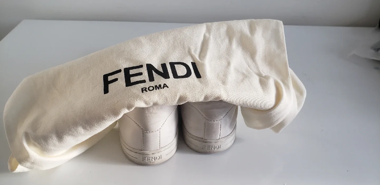 Fendi Calligraphy White Low Top Leather Sneakers sz 7 image indicator(7)