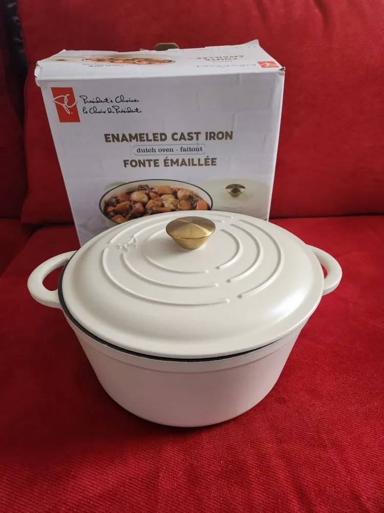 NEW DUTCH OVEN 5 QT ENAMELED CAST IRON