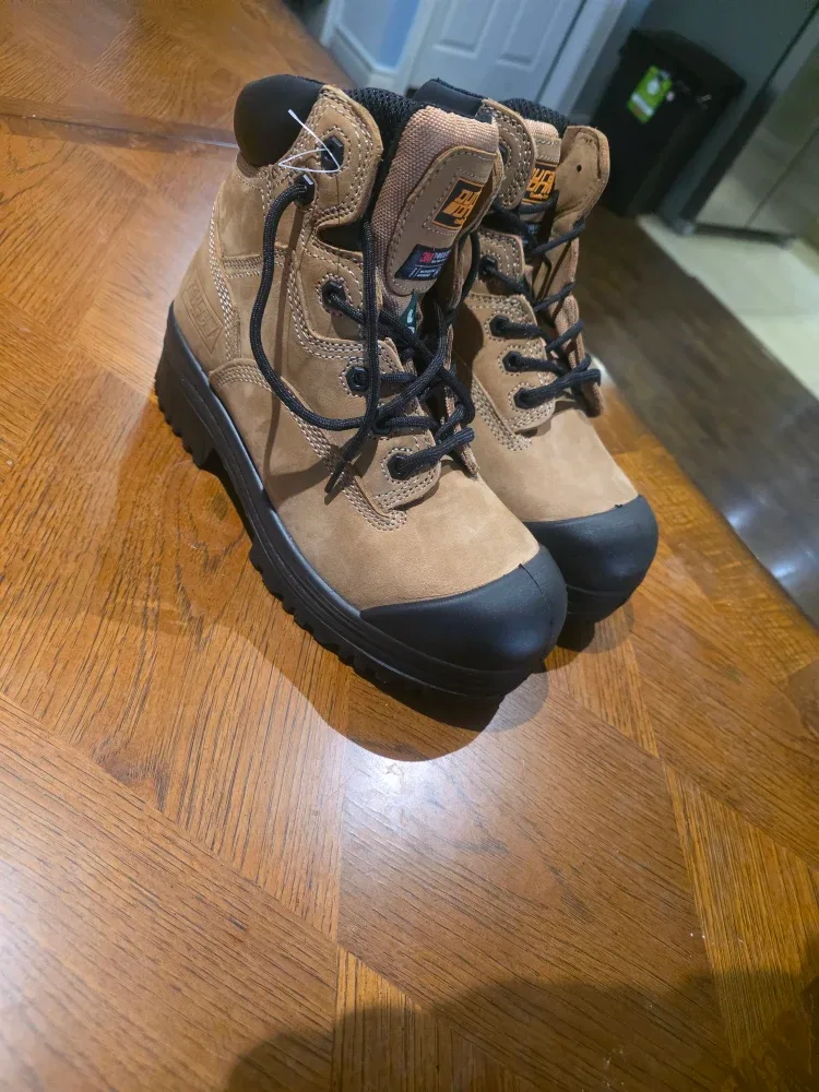 Composite Toe, Thinsulate, Waterproof Work Boots  US 7 image indicator(6)