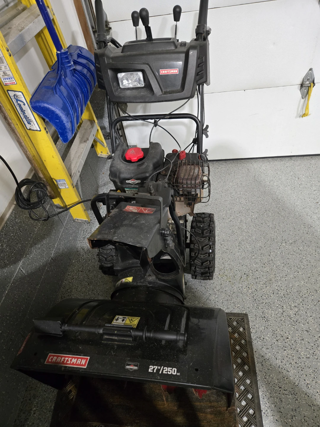 Craftsman 27" 250cc Snowblower - photo 2