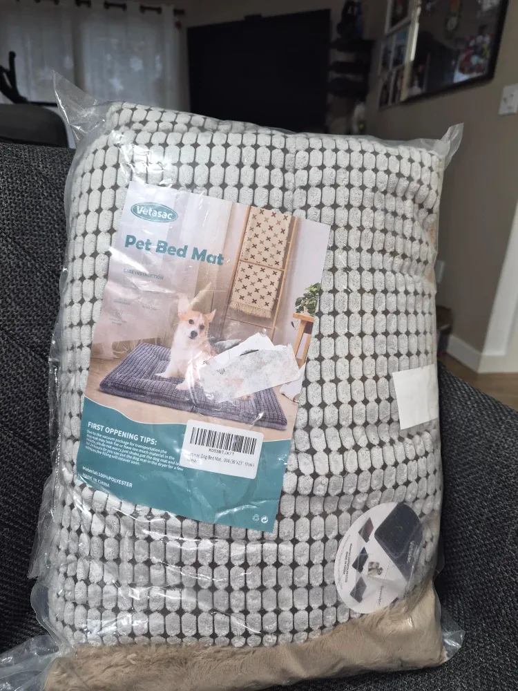 Vetasac Pet Bed Mat - Khaki, 36"x23" - New in Package! image indicator(2)