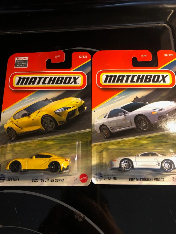 Matchbox 2023 Toyota GR Supra & 1994 Mitsubishi 3000GT