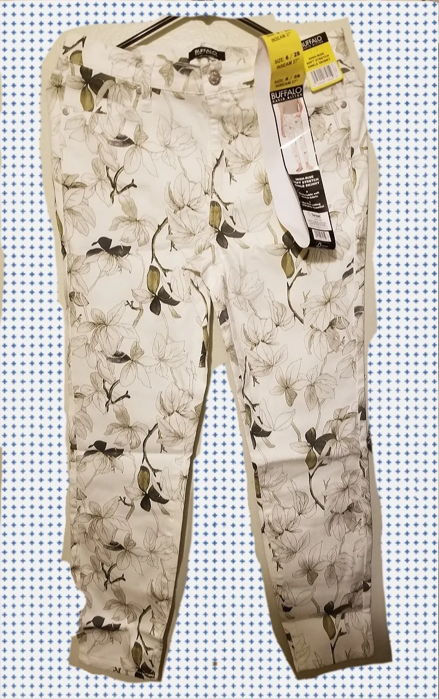 NWT  Buffalo David Bitton Floral Ankle Skinny image indicator(5)