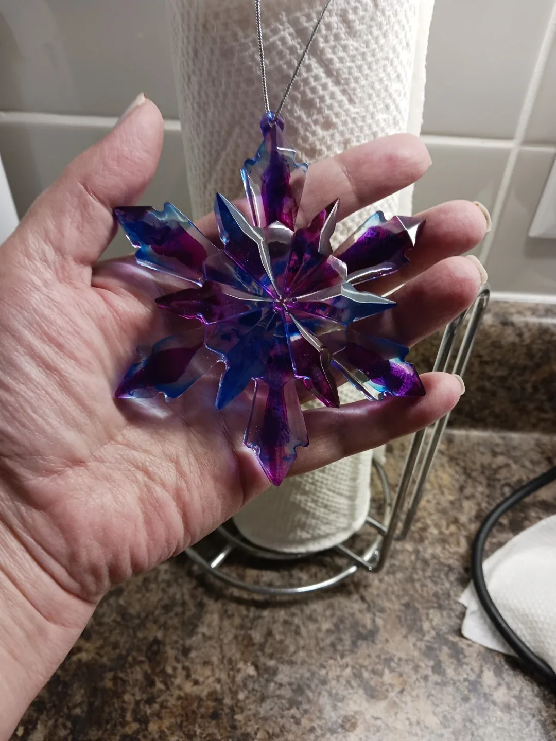 Handmade Resin Snowflake Ornament image indicator(2)