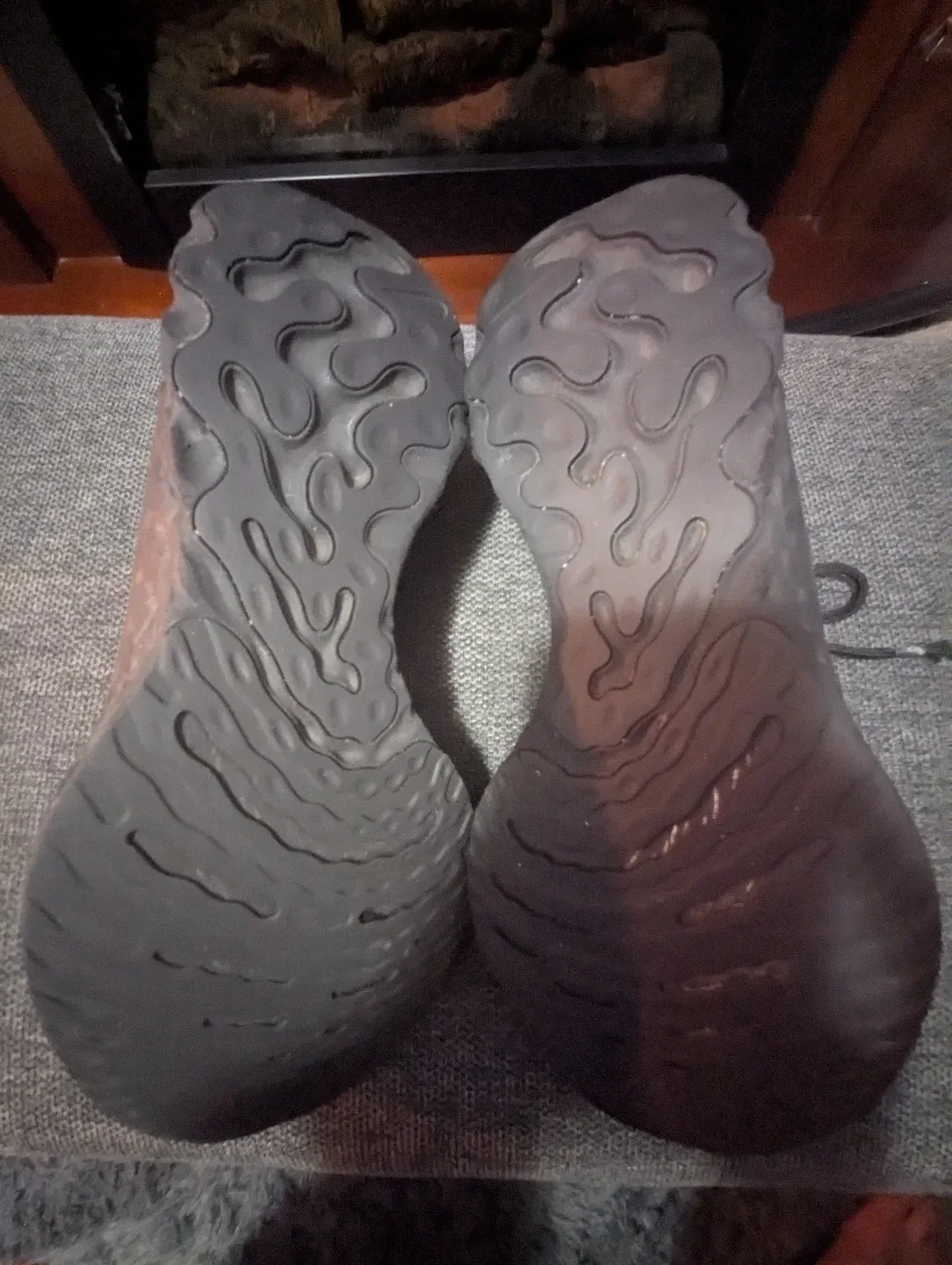 Woman Nike React Infinity Run Flyknit 3 Triple Black image indicator(5)