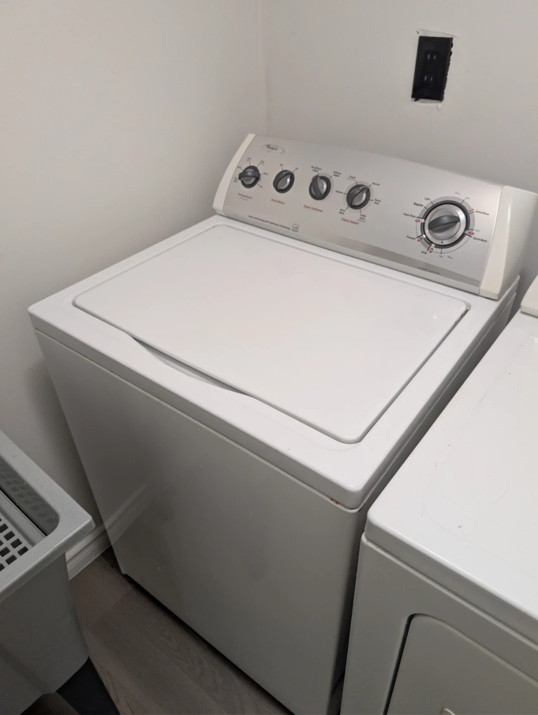 Whirlpool washer and dryer set - photo 4