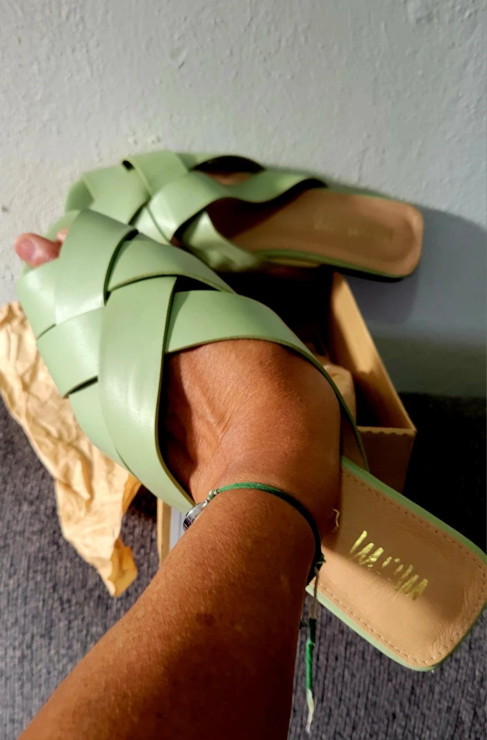 MiiM Reece Mint Green Leather Sandals US 10 - photo 4