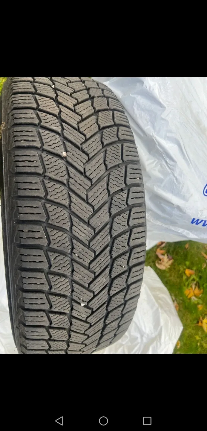 Michelin X ice thumbnail