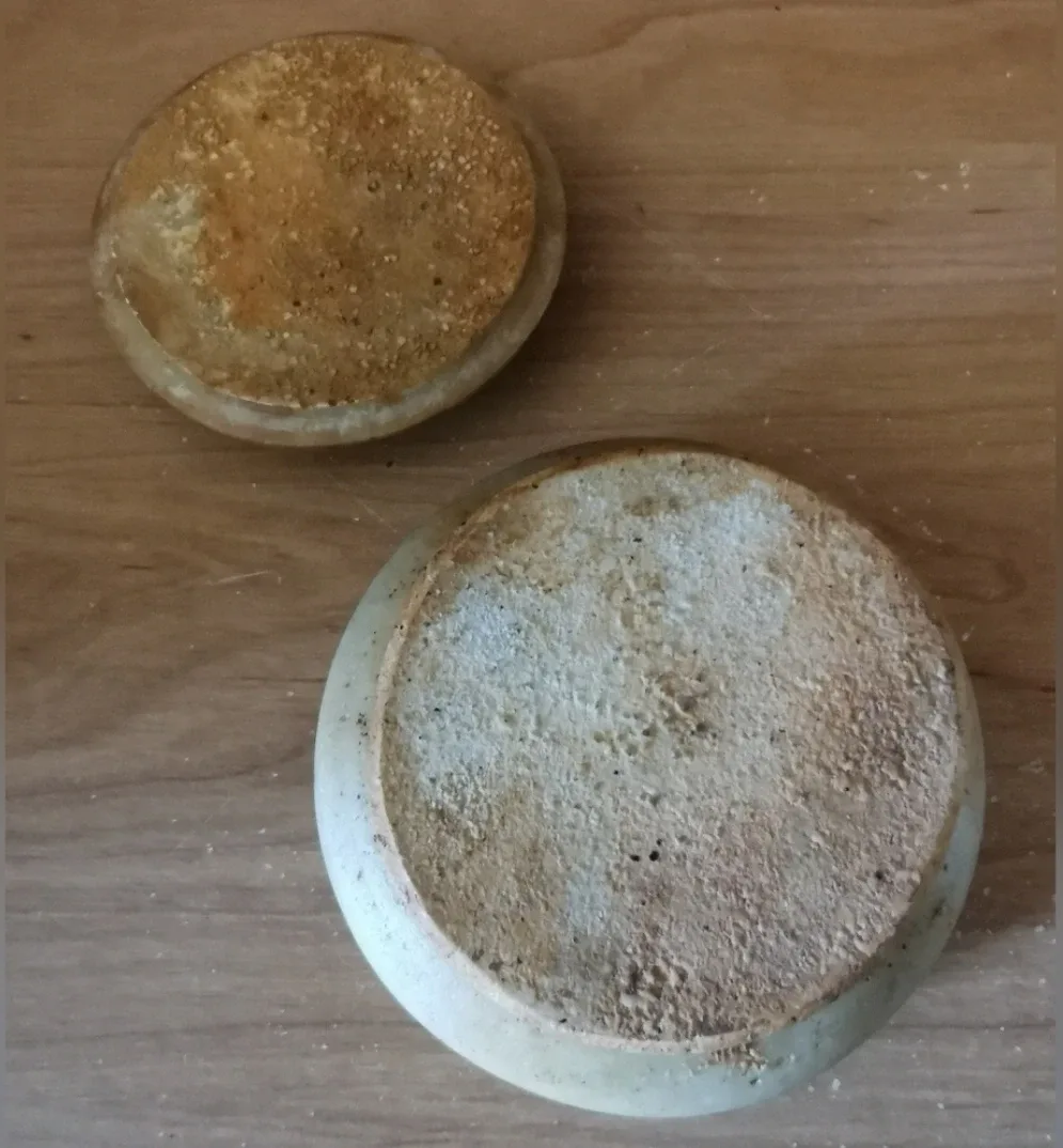 Vintage Maple Leaf Pottery Trinket Box image indicator(3)