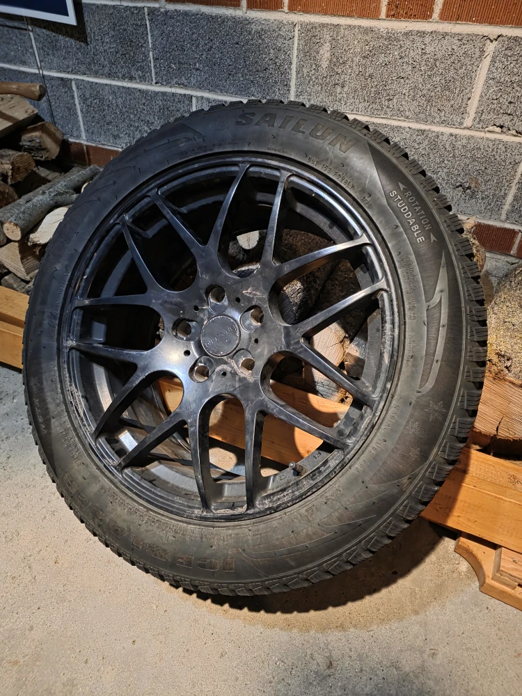 Winter Tires on Alloy Rims  - 255/50R19