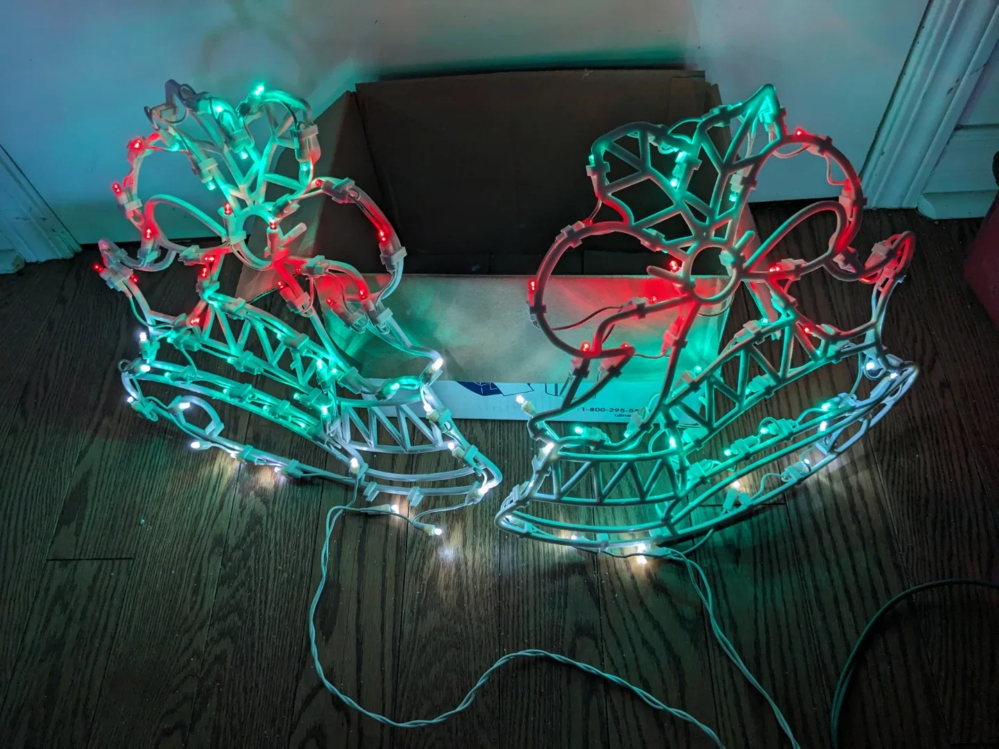 Christmas Bells Lighted Decoration image indicator(2)