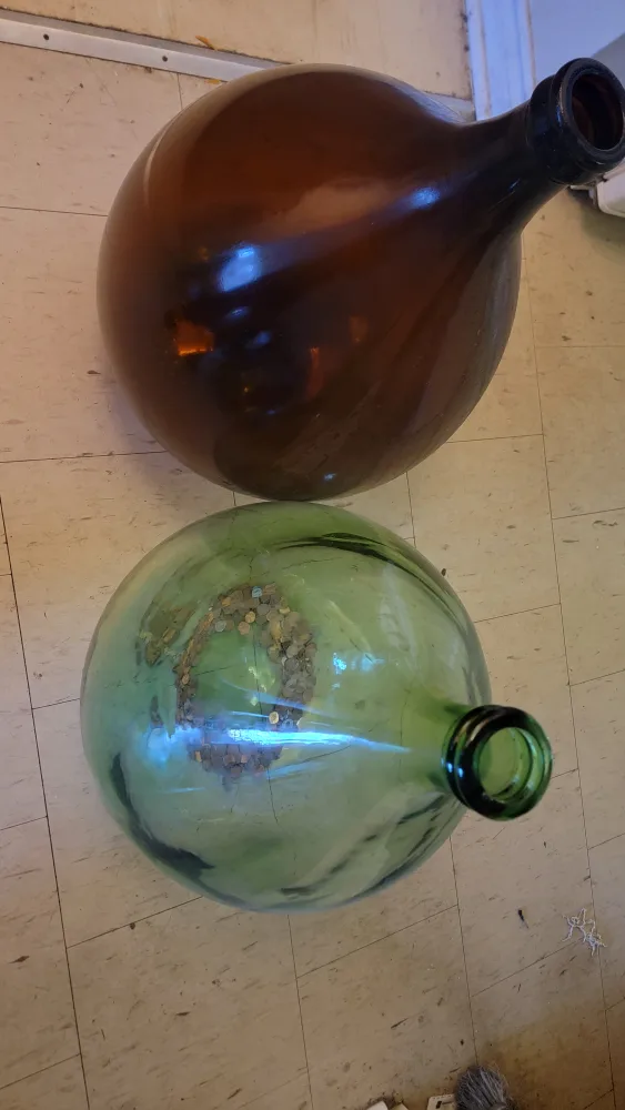 Wine gallons or you could put change