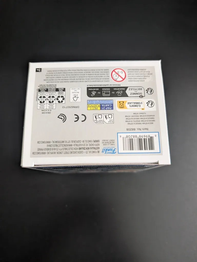 #2046 Mitsuri Kanroji (Demon Slayer) Funko Pop Plus - Read Bio image indicator(5)