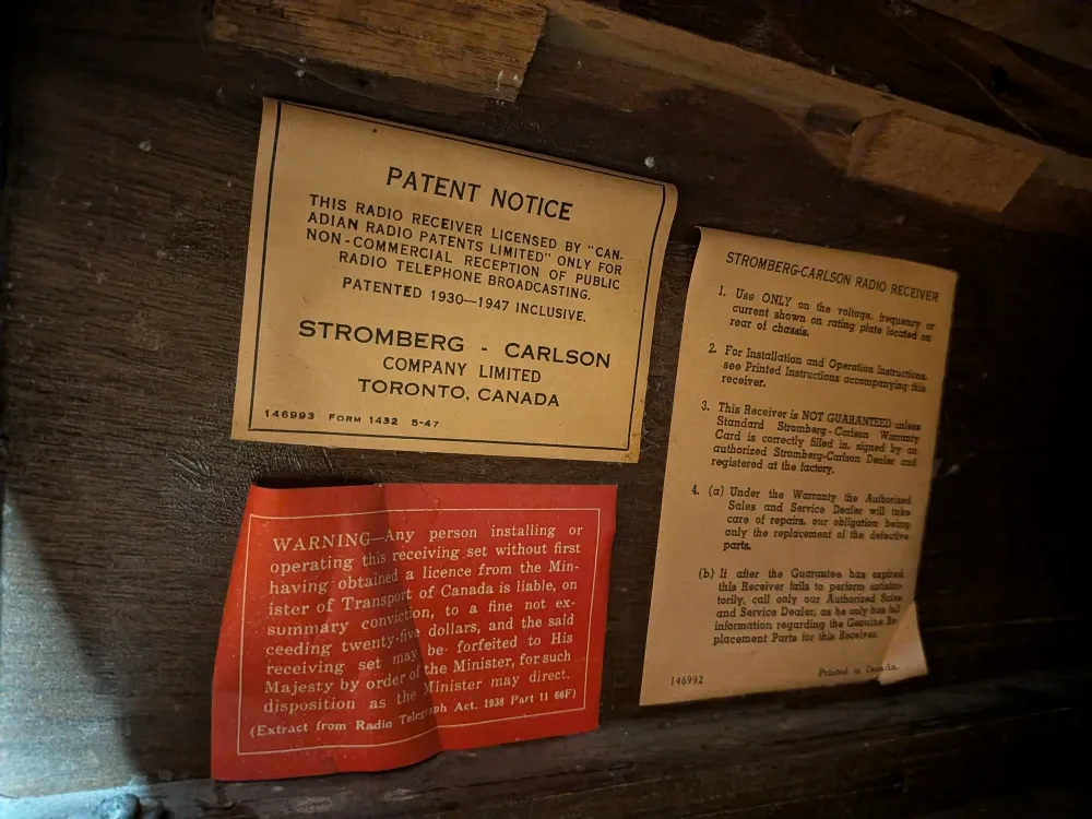 Antique Stromberg Carlson Phonograph/Radio image indicator(5)