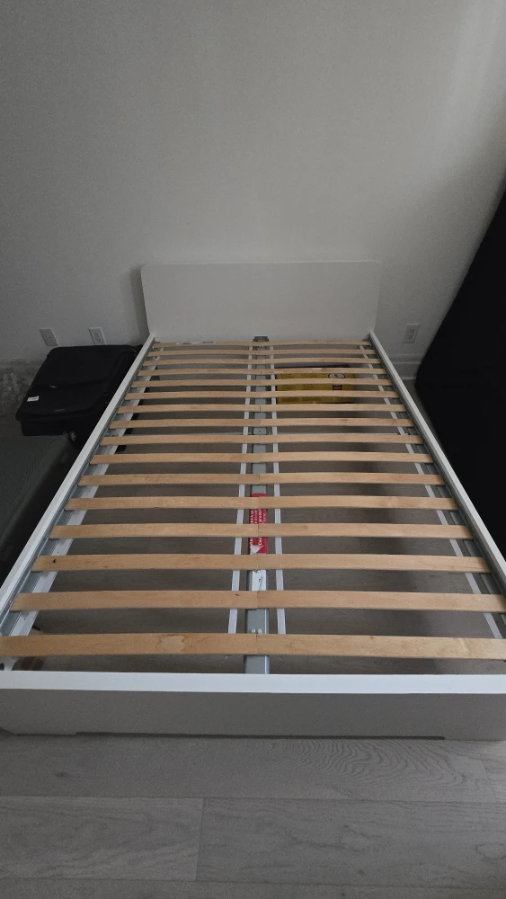 IKEA Askvoll Bed Frame - White - photo 3
