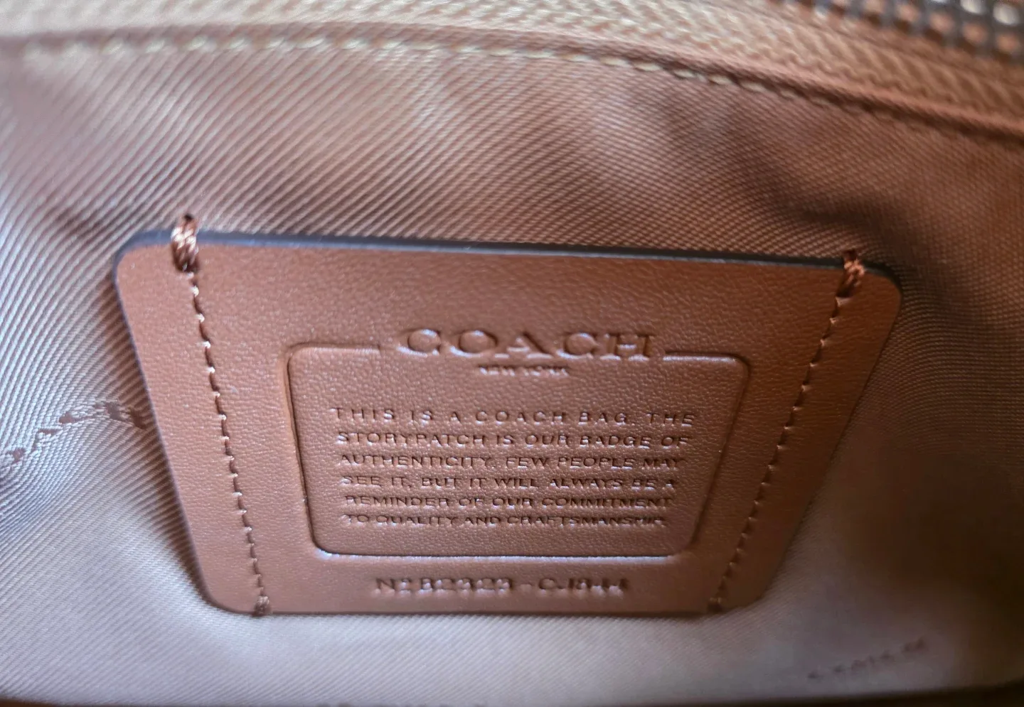 Coach Large Tote Work Bag In Chalk  - Extremely Rare Find image indicator(9)