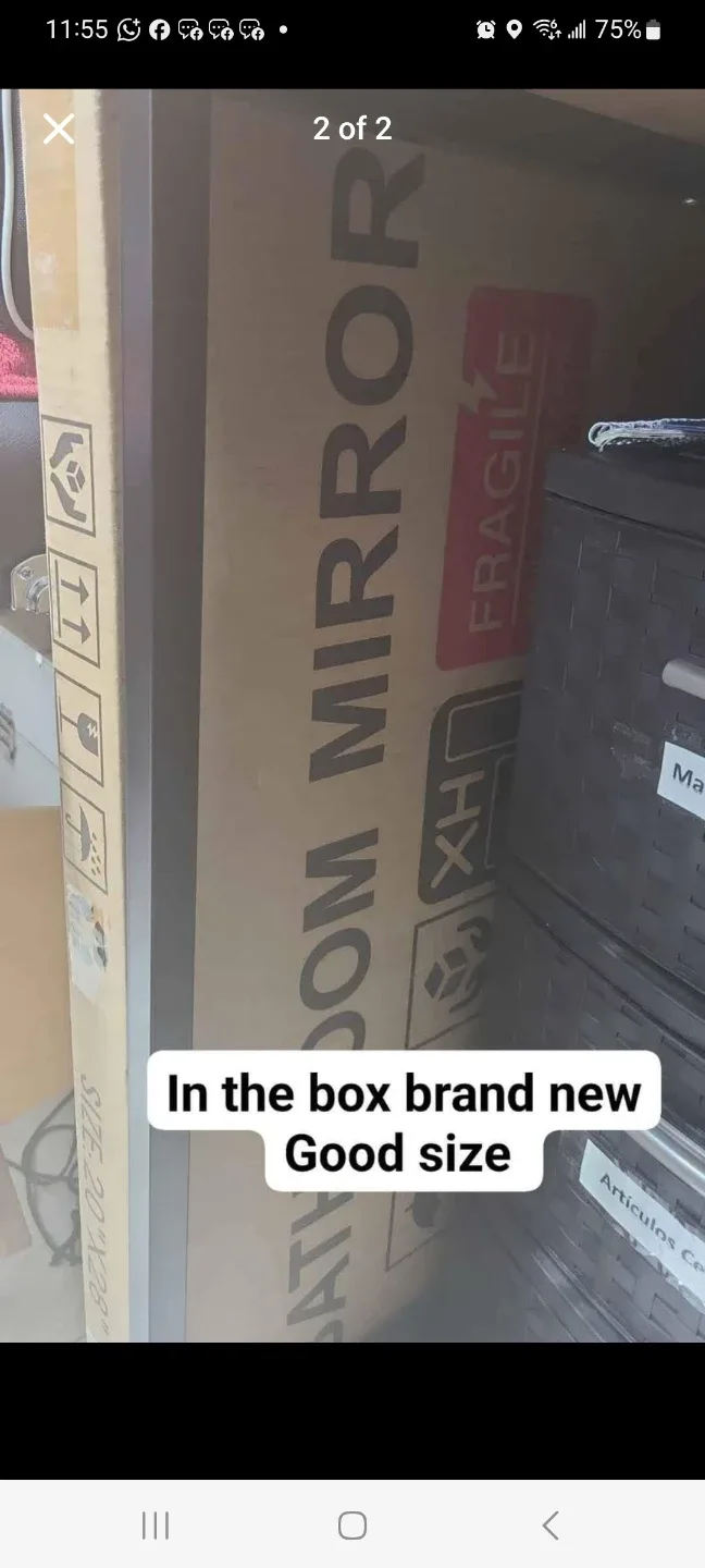 New Bathroom Mirror 20"x28" image indicator(2)