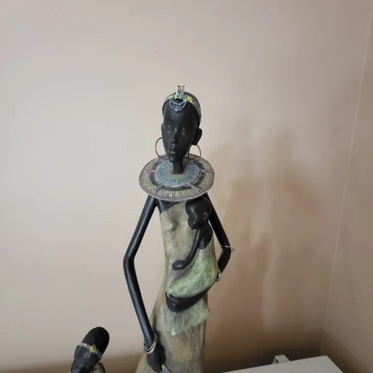 African Woman with Children Figurine image indicator(2)