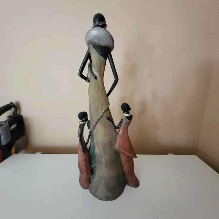 African Woman with Children Figurine image indicator(4)