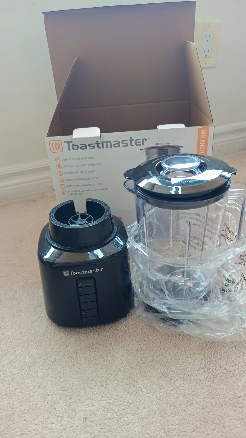 Toastmaster 6-Speed Blender - Brand New!