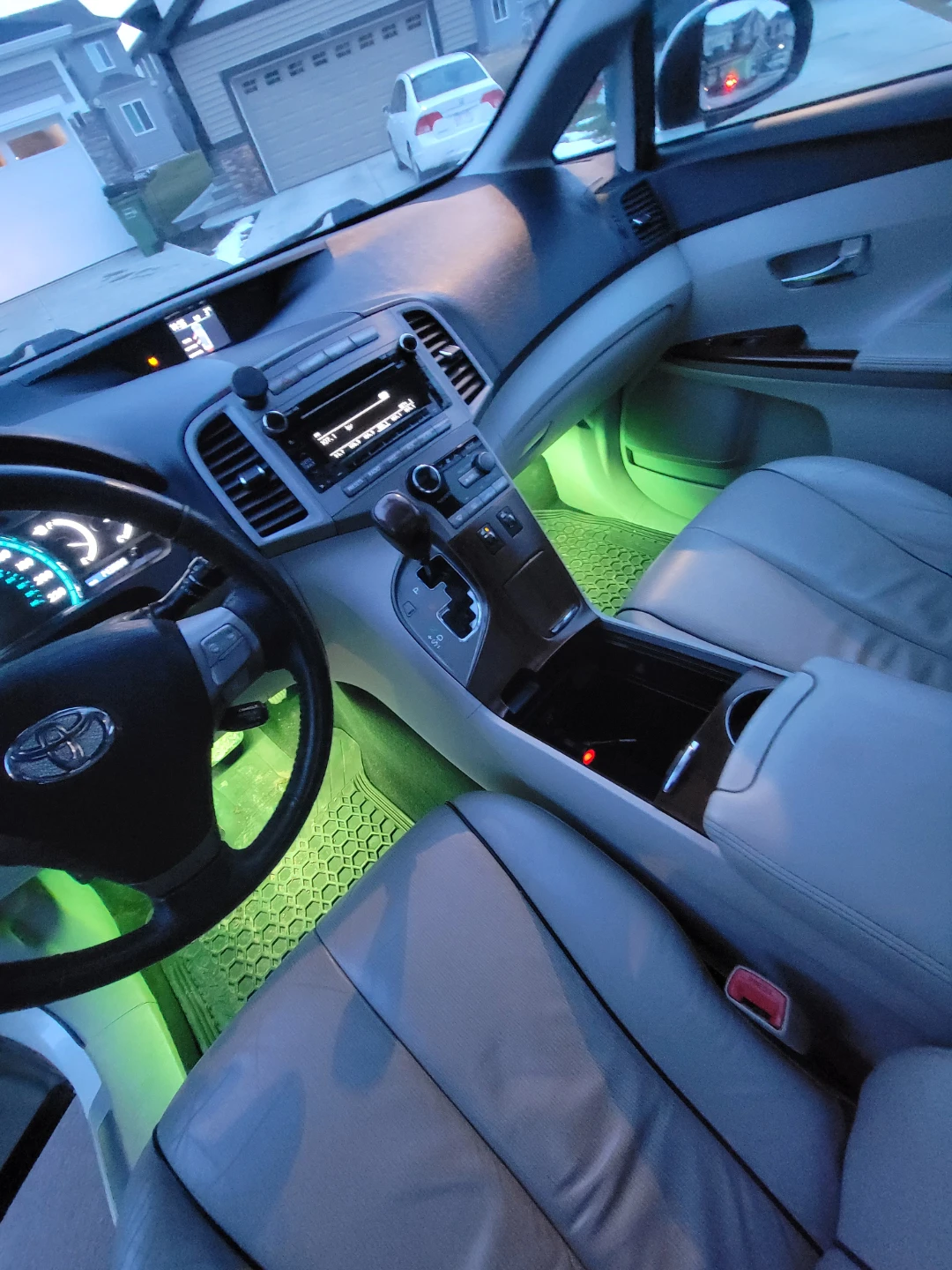 Toyota Venza - photo 5