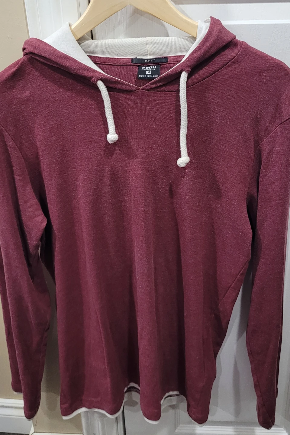 Burgundy Eson Hoodie - Size Medium - photo 2