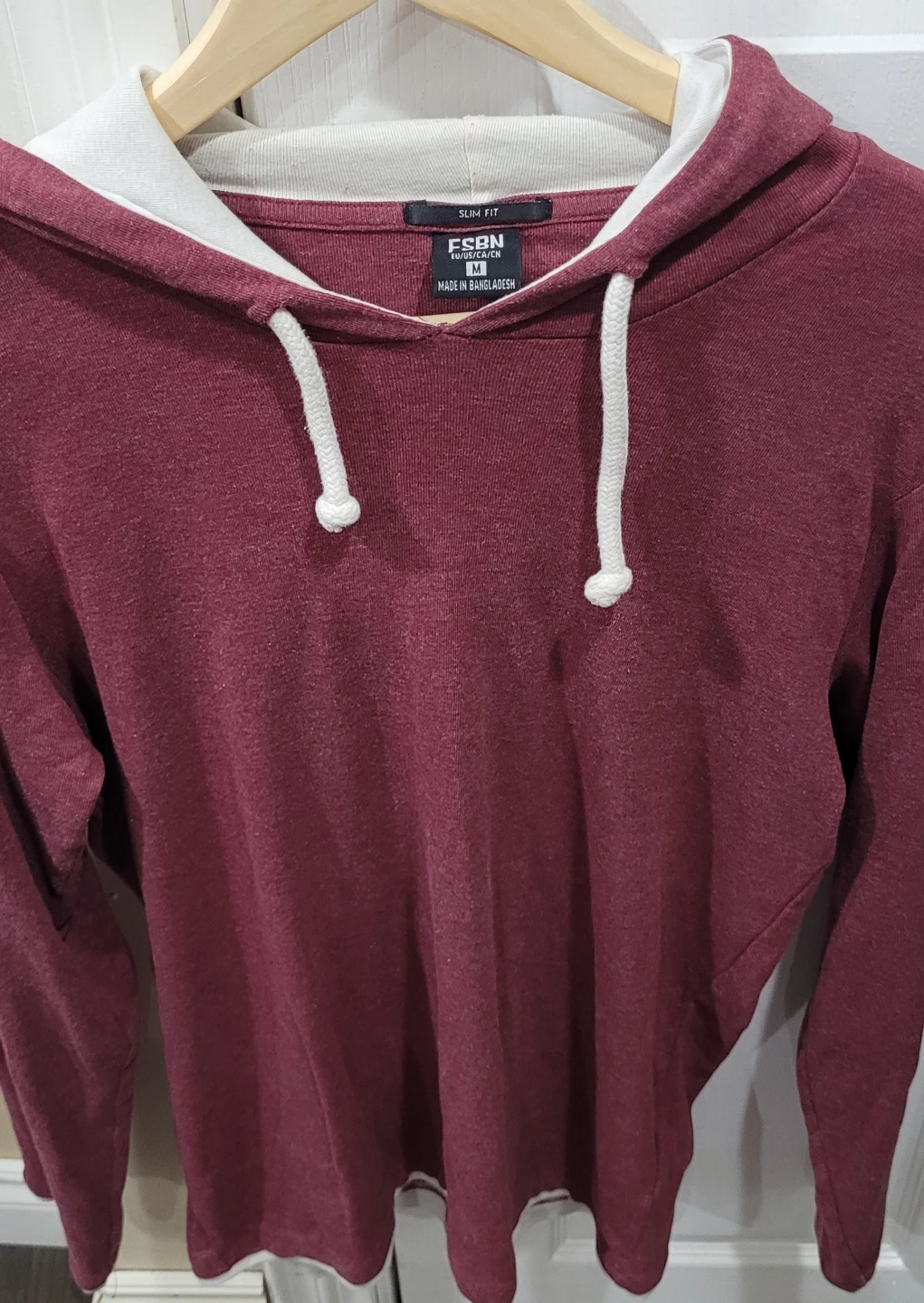 Burgundy Eson Hoodie - Size Medium - photo 3