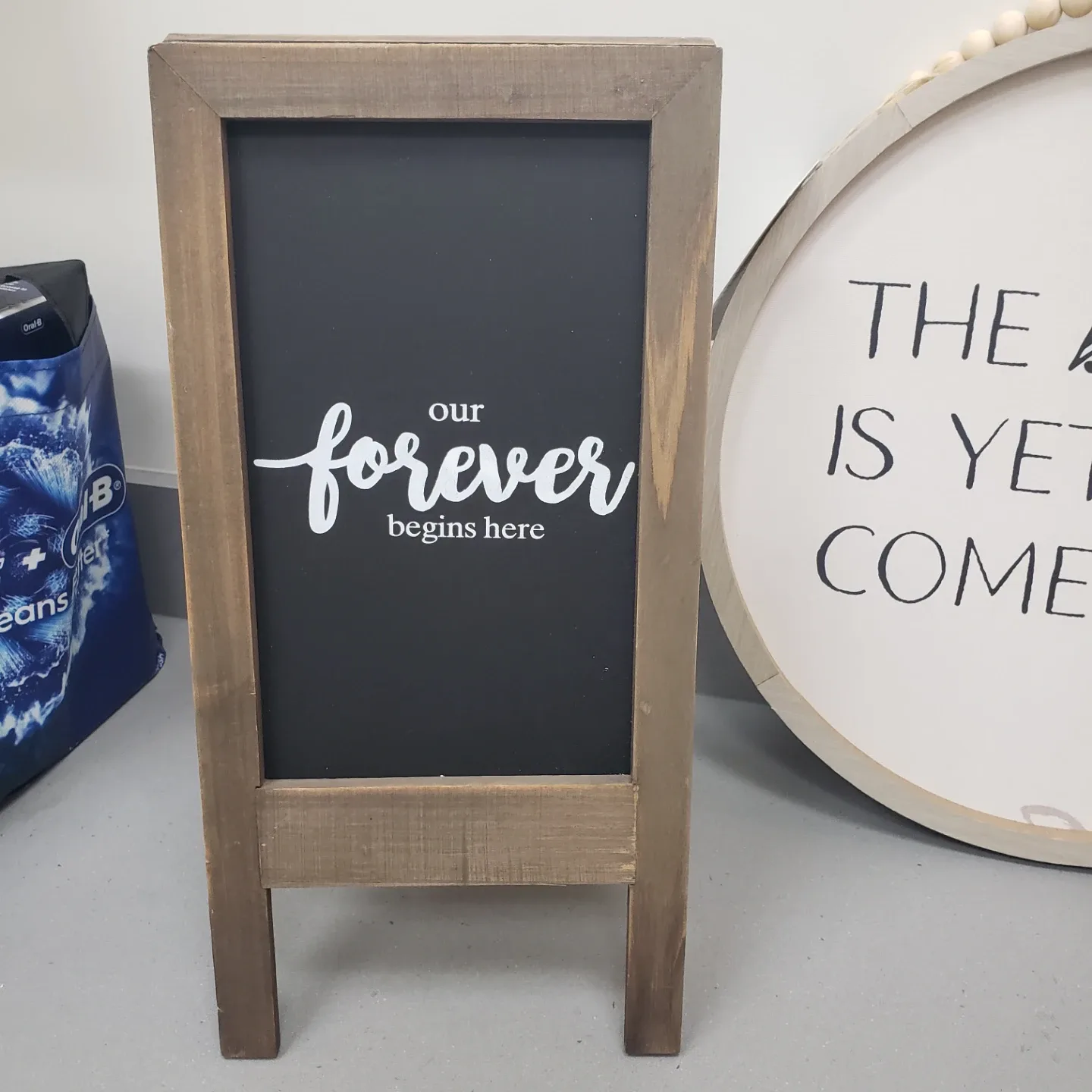 Home Decor Signs - 'Forever' & 'Best is Yet to Come' image indicator(4)
