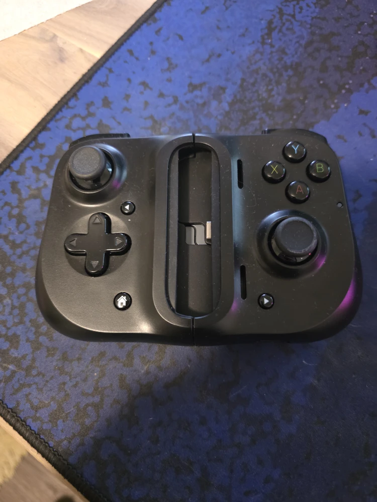 Razer Kishi Mobile Game Controller