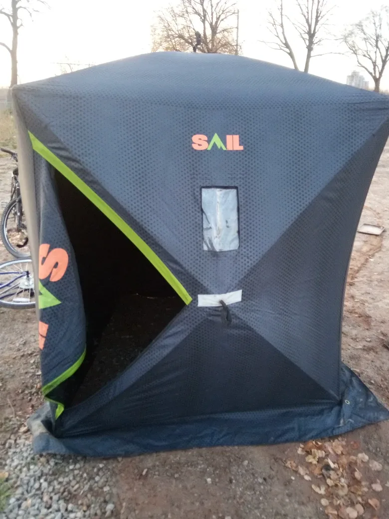 SAIL Igloo ice fishing shelter