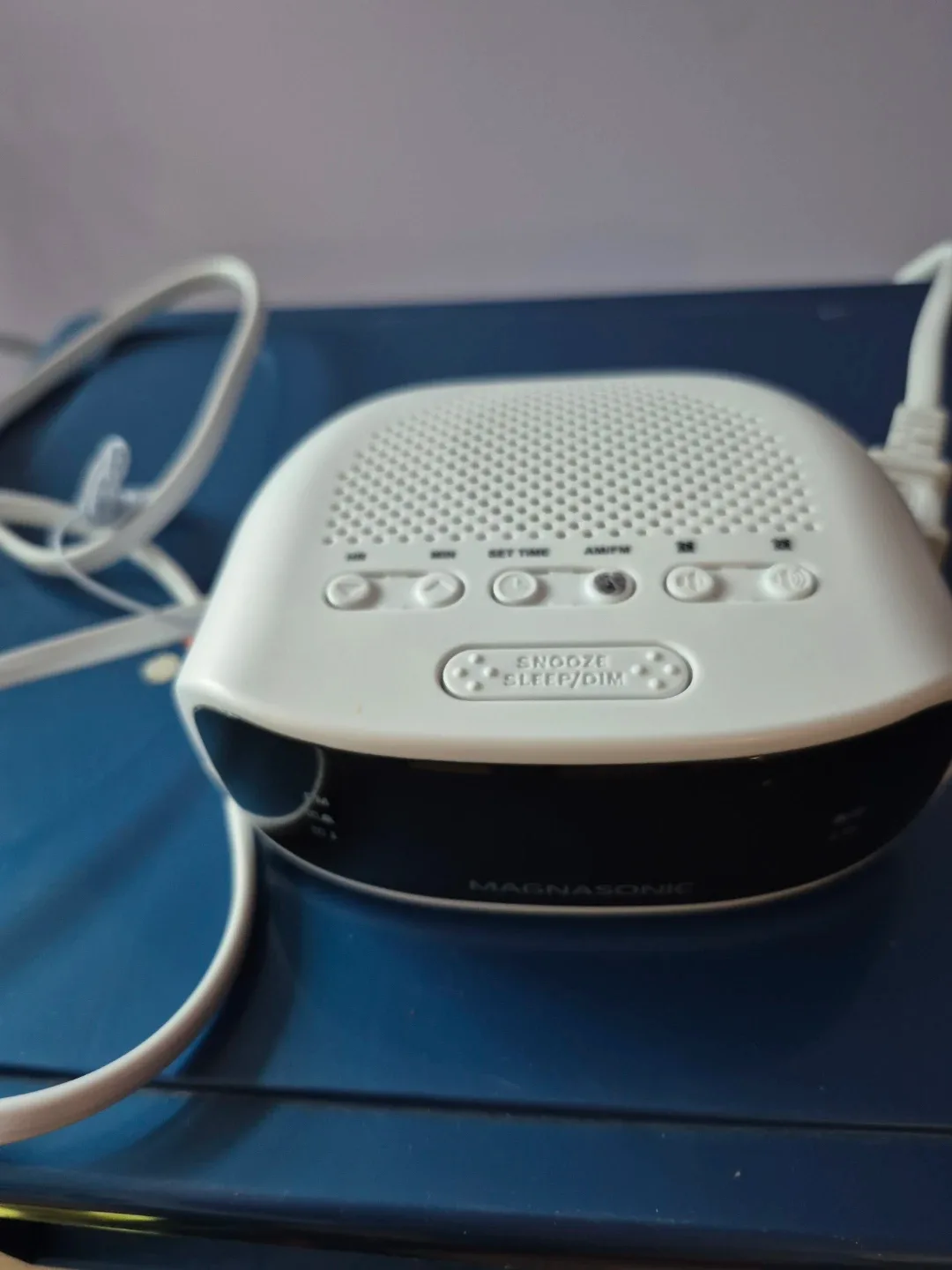 Brand new clock radio image indicator(2)