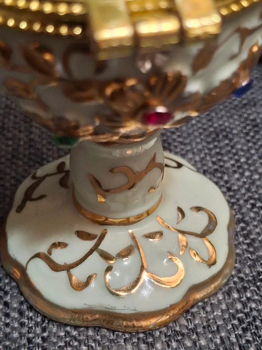 Vintage Egg Trinket Box image indicator(5)