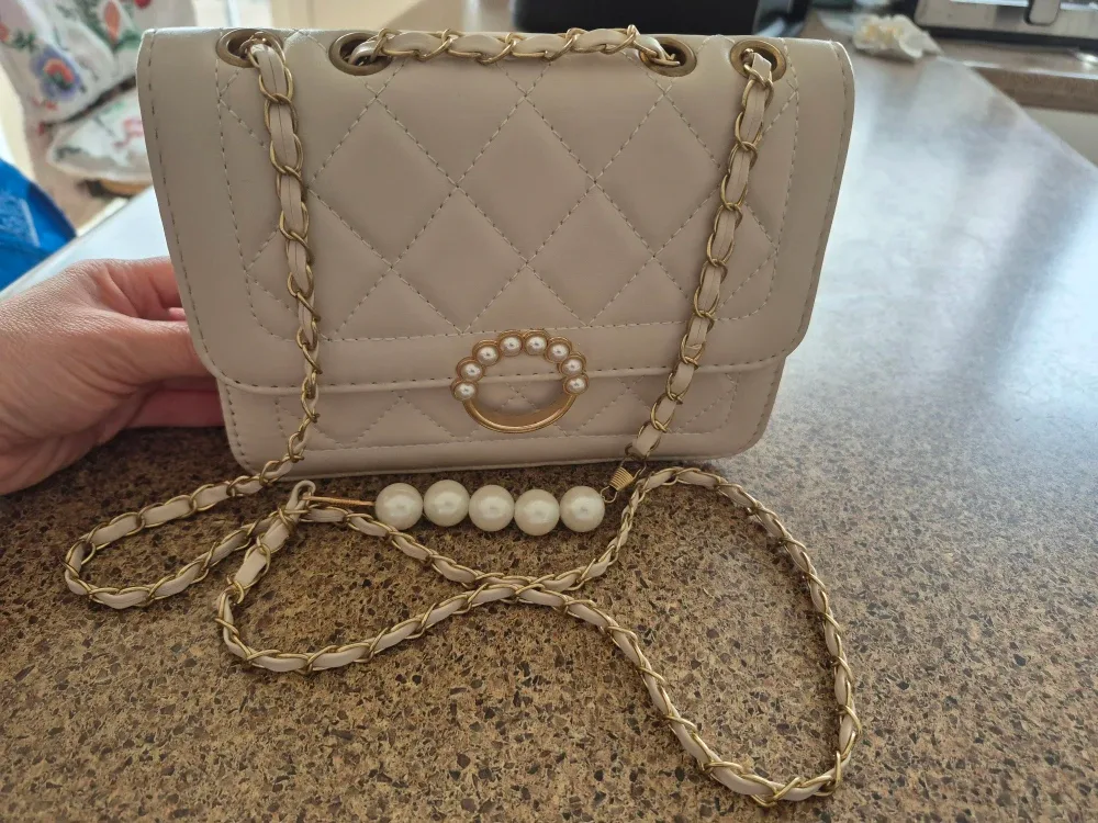 White Quilted Chain Bag with Pearl Detail