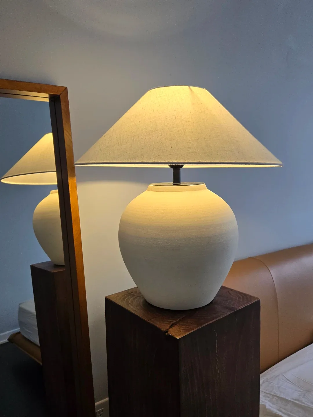 Ceramic Lamp with two colors