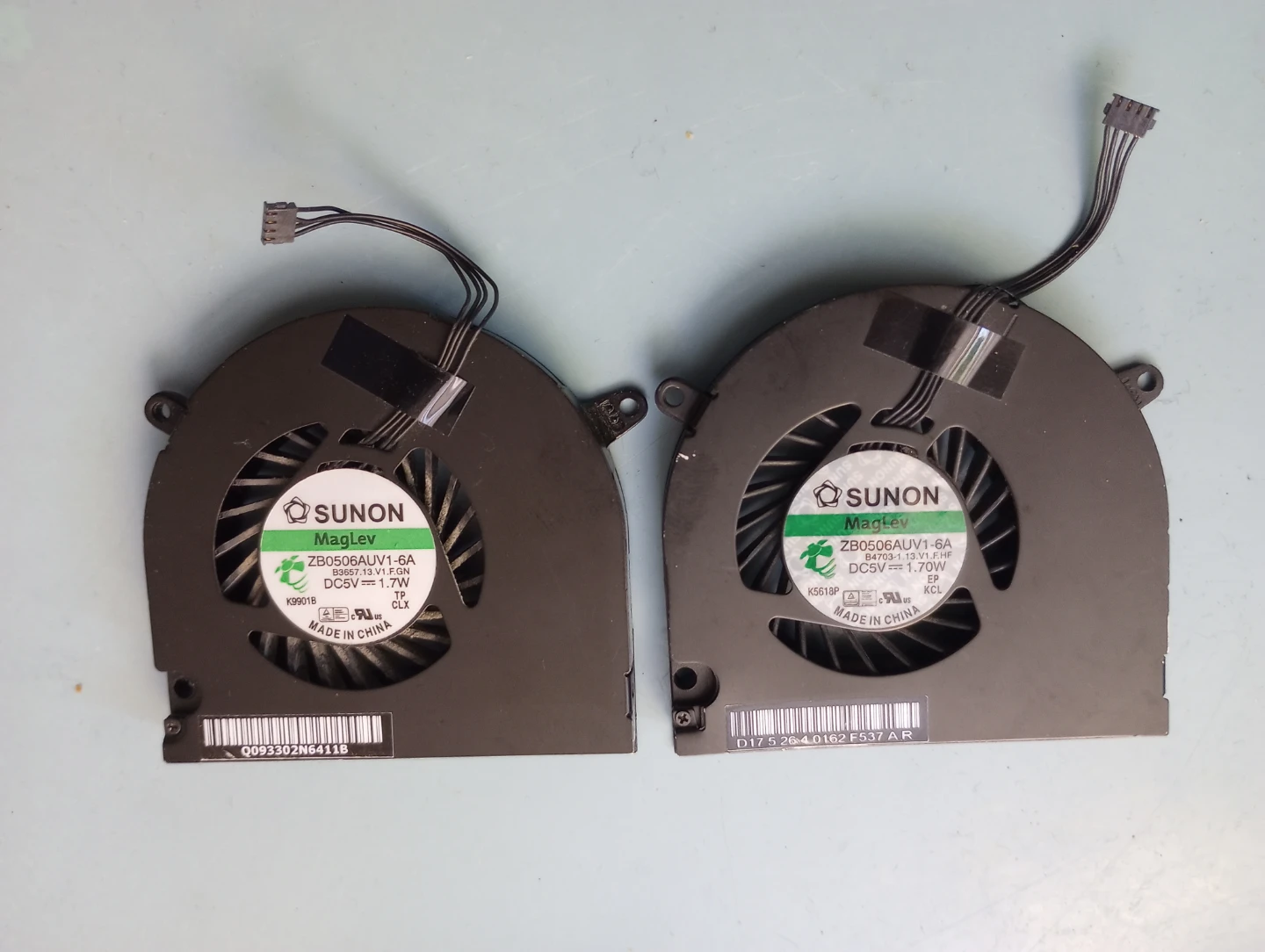 MacBook pro CPU cooling fan A1278 - photo 3