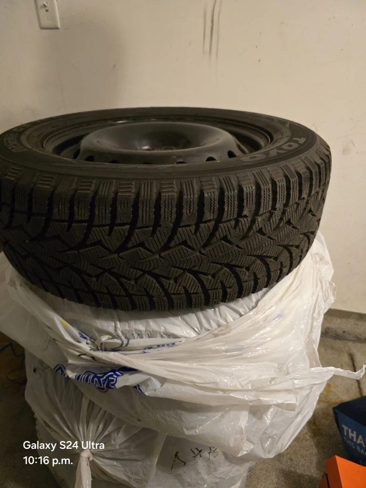 Toyo Observe G3-Ice 245/60R18 Tire - photo 5