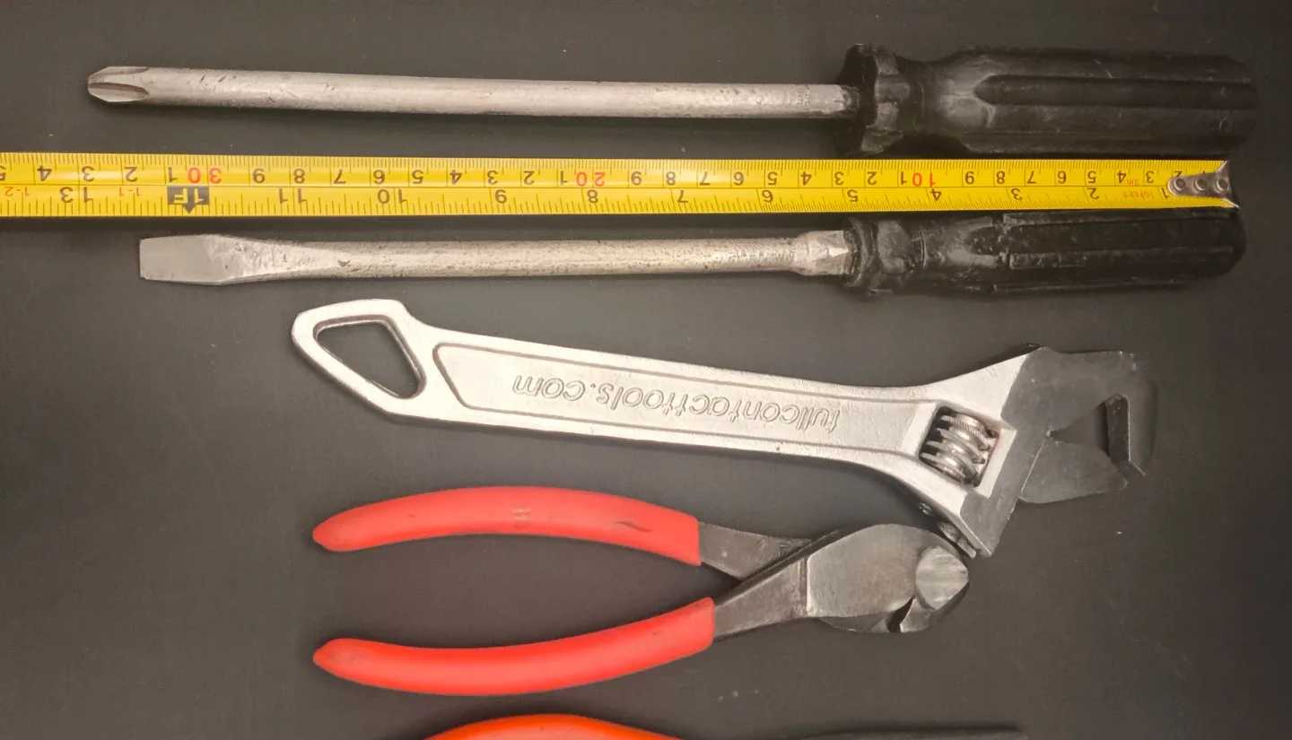 Mixed Lot of Used Hand Tools image indicator(5)