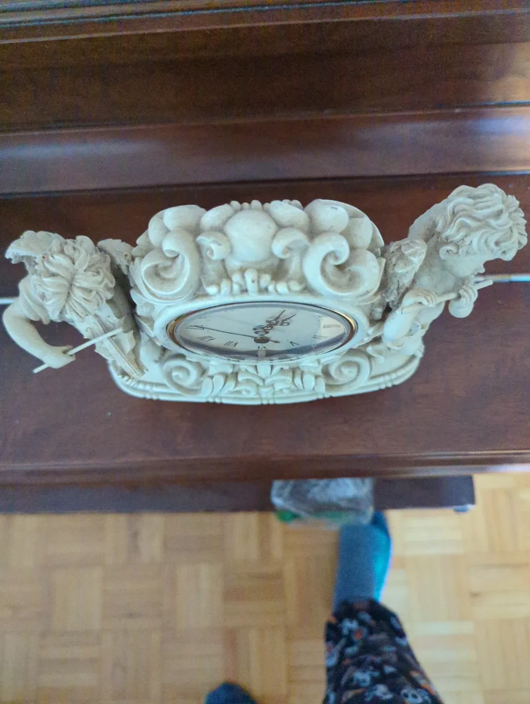 🥕Angel Cherub Table Clock image indicator(3)