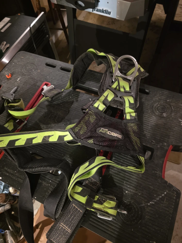 Miller AirCore Safety Harness
