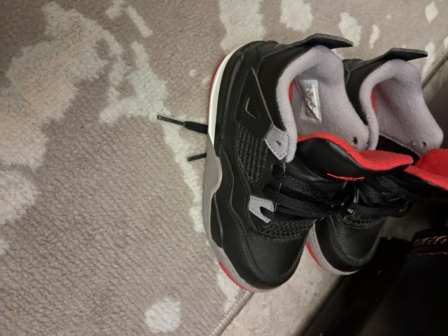 Nike Air Jordan 4 Retro Toddler Size 9C Black/Redkids image indicator(2)