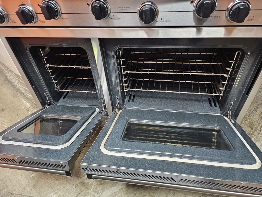 Viking 48in Stainless steel gas stove - photo 3