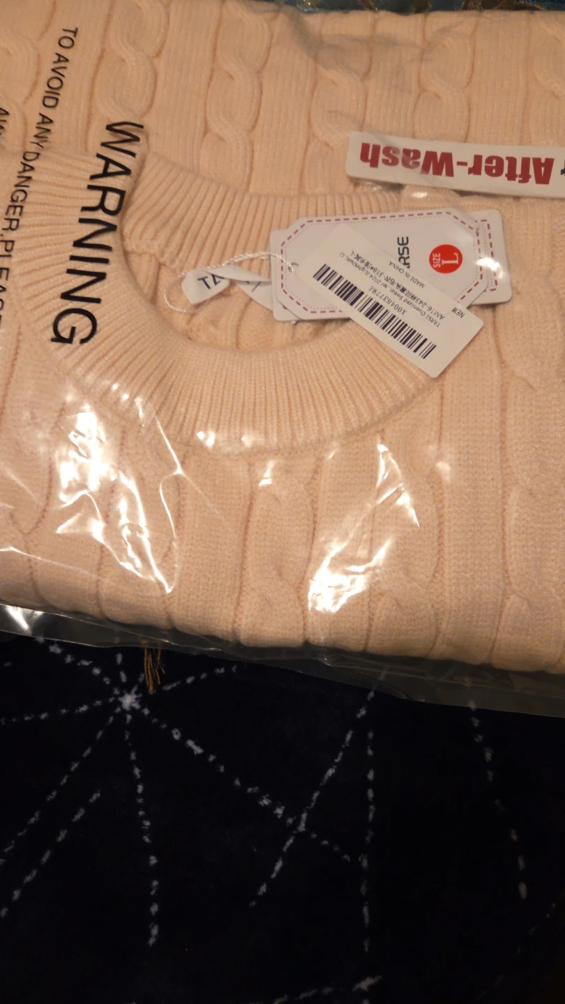 New Tarse Cream Cable Knit Sweater - Size M