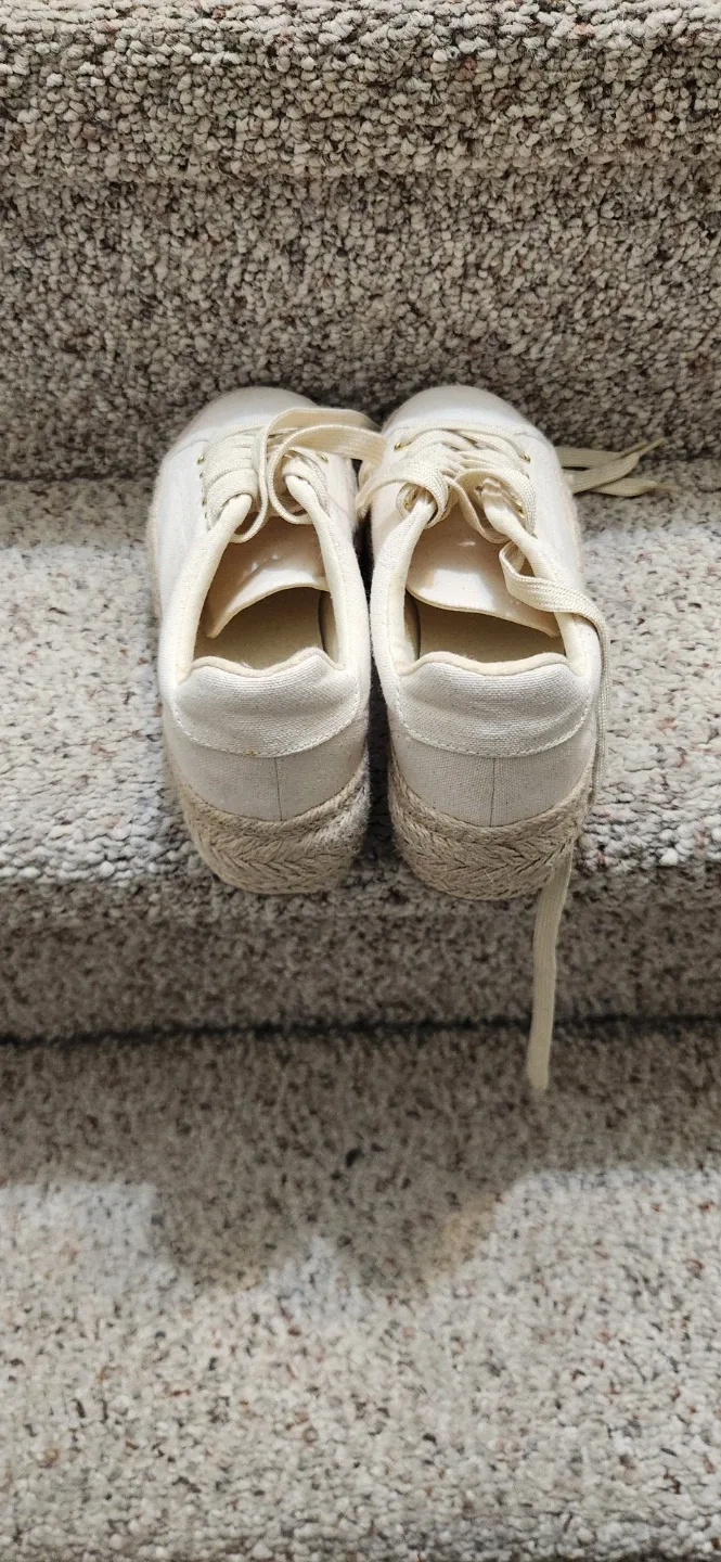 H&M Espadrille Sneakers - Women's US 7 image indicator(2)