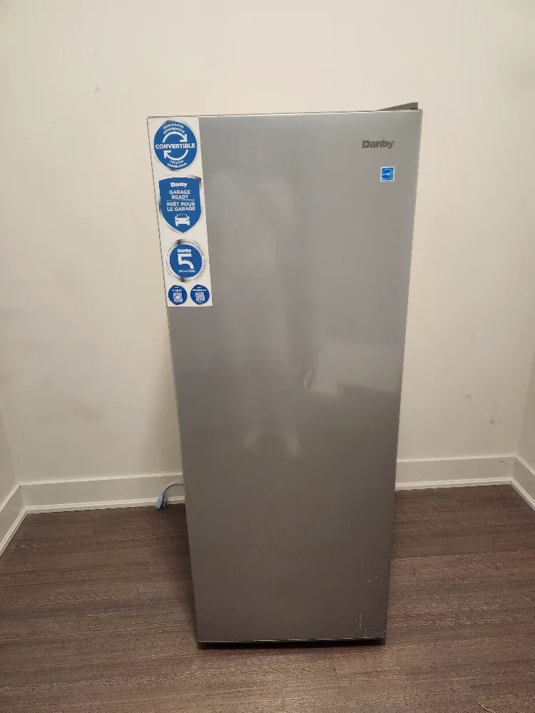 Danby Convertible Freezer/Refrigerator DUFM068A1SCDB