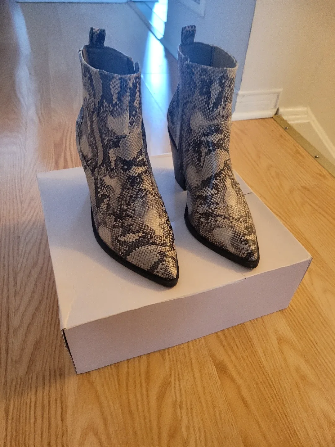 Steve Madden Snakeskin Print Ankle Boots, Size 8 image indicator(2)