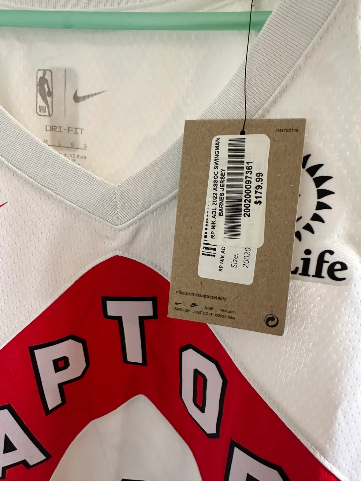 Nike Raptors Barnes Jersey - Size Large image indicator(4)